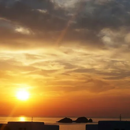Sunset I Vila